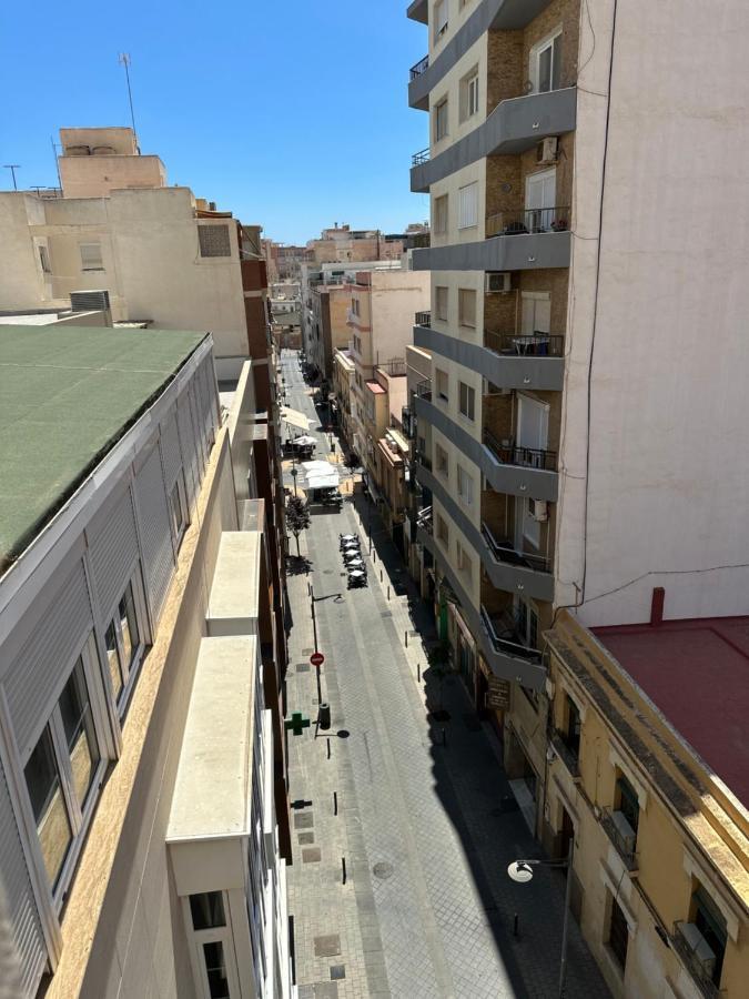 Apartamento Almeria Centrico Luaran gambar